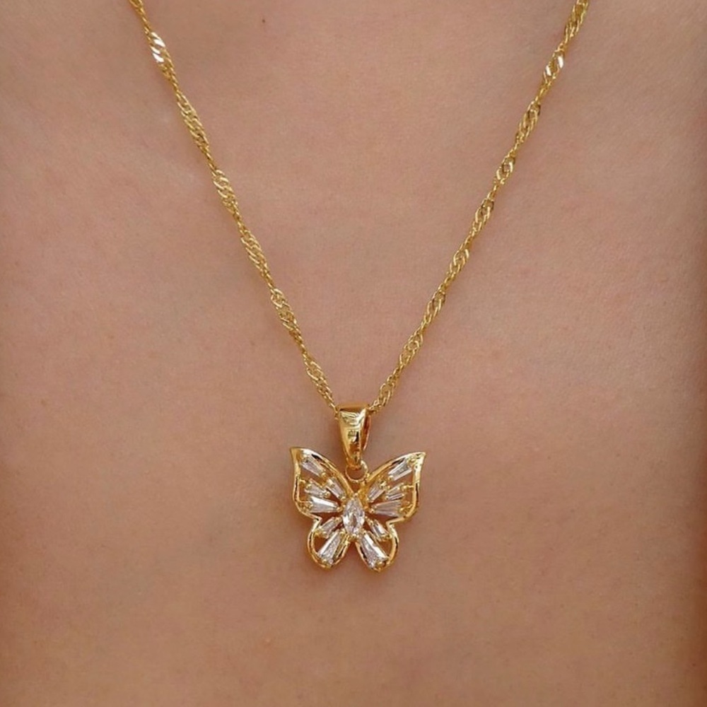 Elegant Gold Butterfly Pendant Necklace 18inch